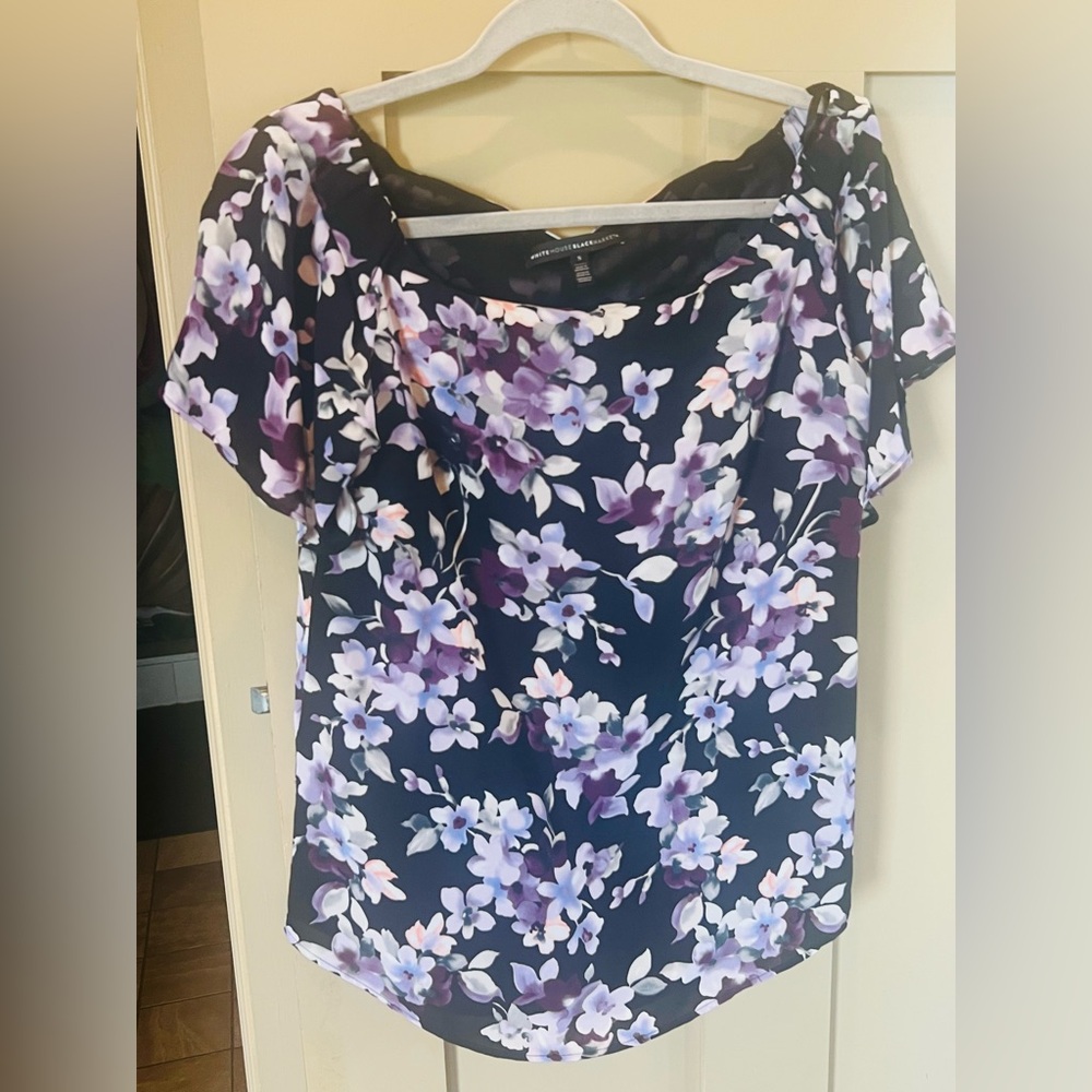WHBM White House Black Market Floral Blouse Shirt Top Short Sleeve